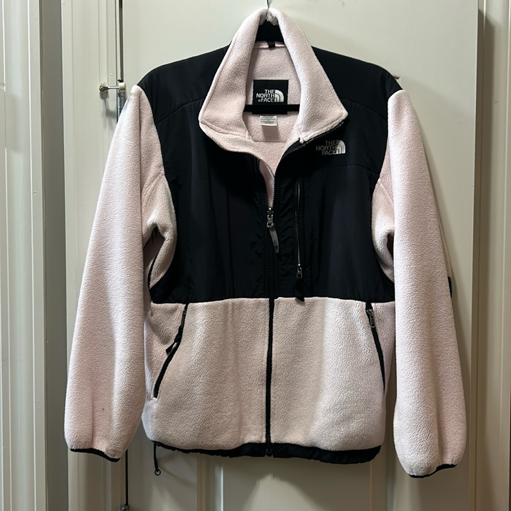 North Face Women’s Denali Jacket size Large